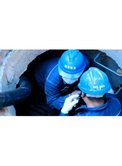 斗酷暑 保清凉--迎峰度夏电力保供在行动